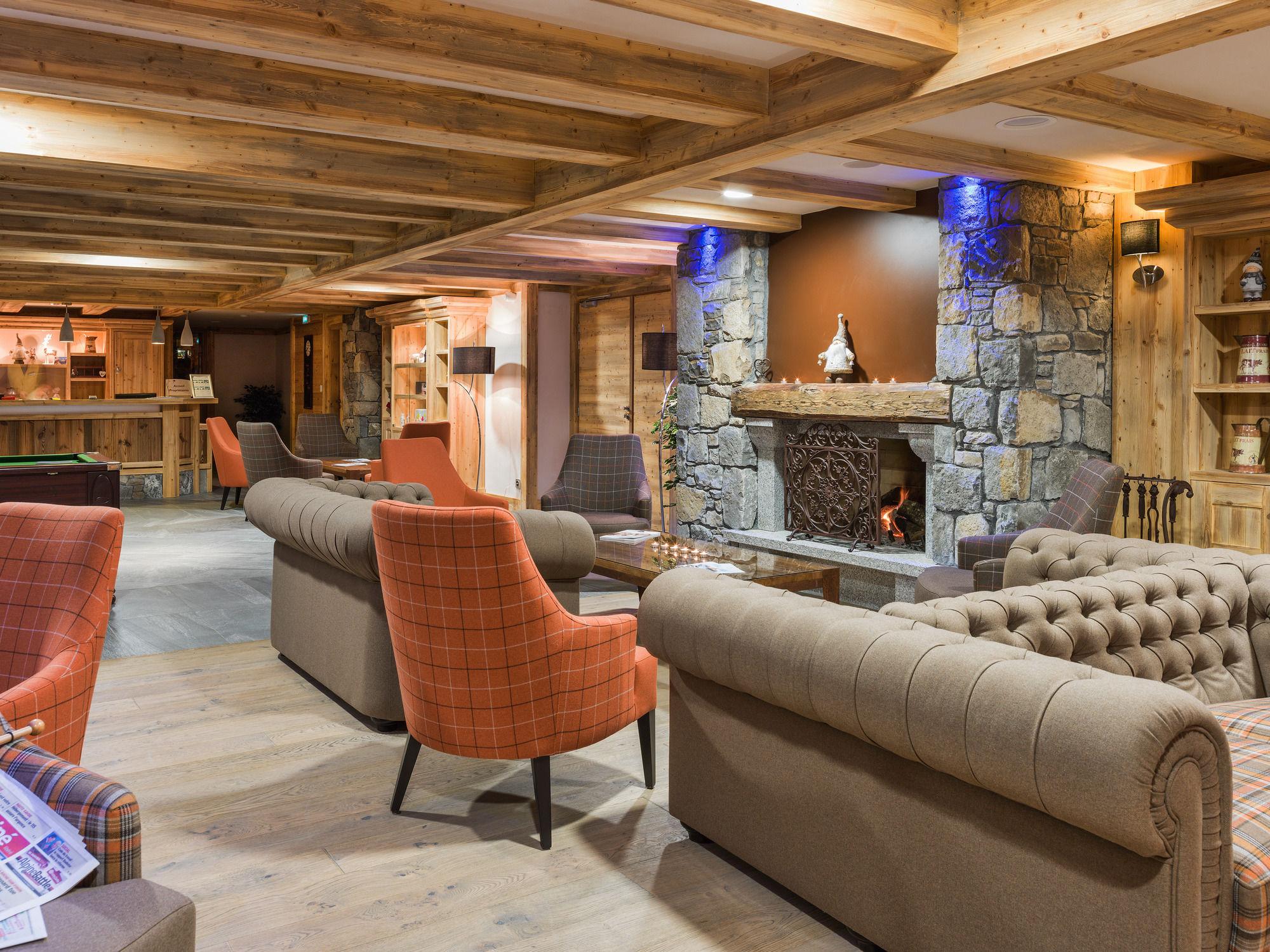 Cgh Residence Boutique Les Chalets De Layssia Samoëns Exterior foto